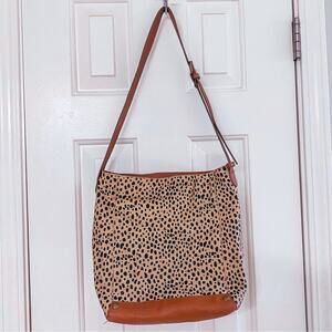 UNIVERSAL THREAD • Spotted Animal Print Bucket Tote Shoulder Bag Purse